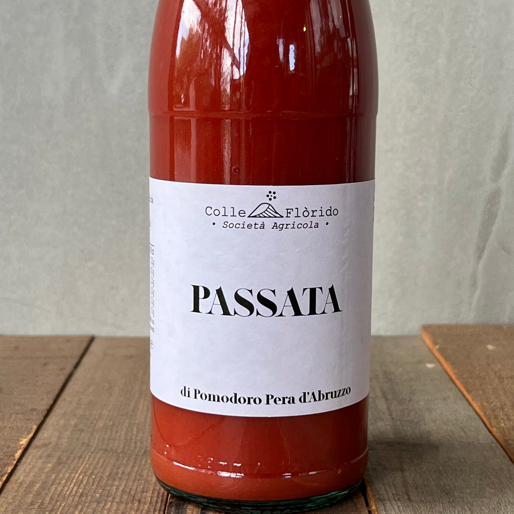 Colle Florido / Passata di Pomodoro Pera d'Abruzzo コッレ フローリド / パッサータ ディ ポモドーロ ペーラ アブルッツオ